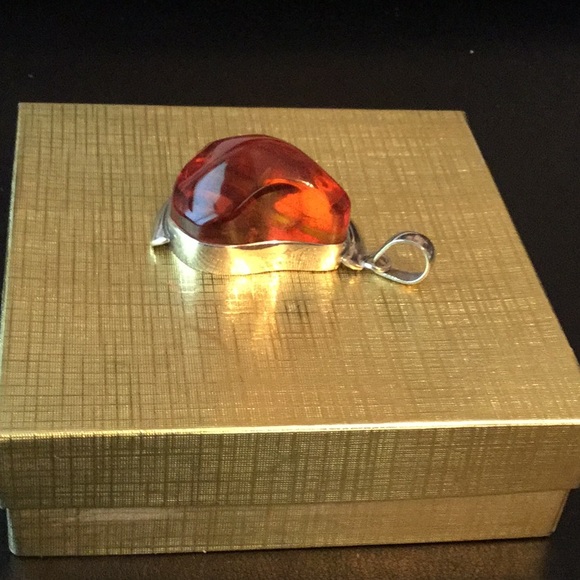 Amber Gemstone Slide/Pendant in Sterling Silver. - Picture 5 of 5